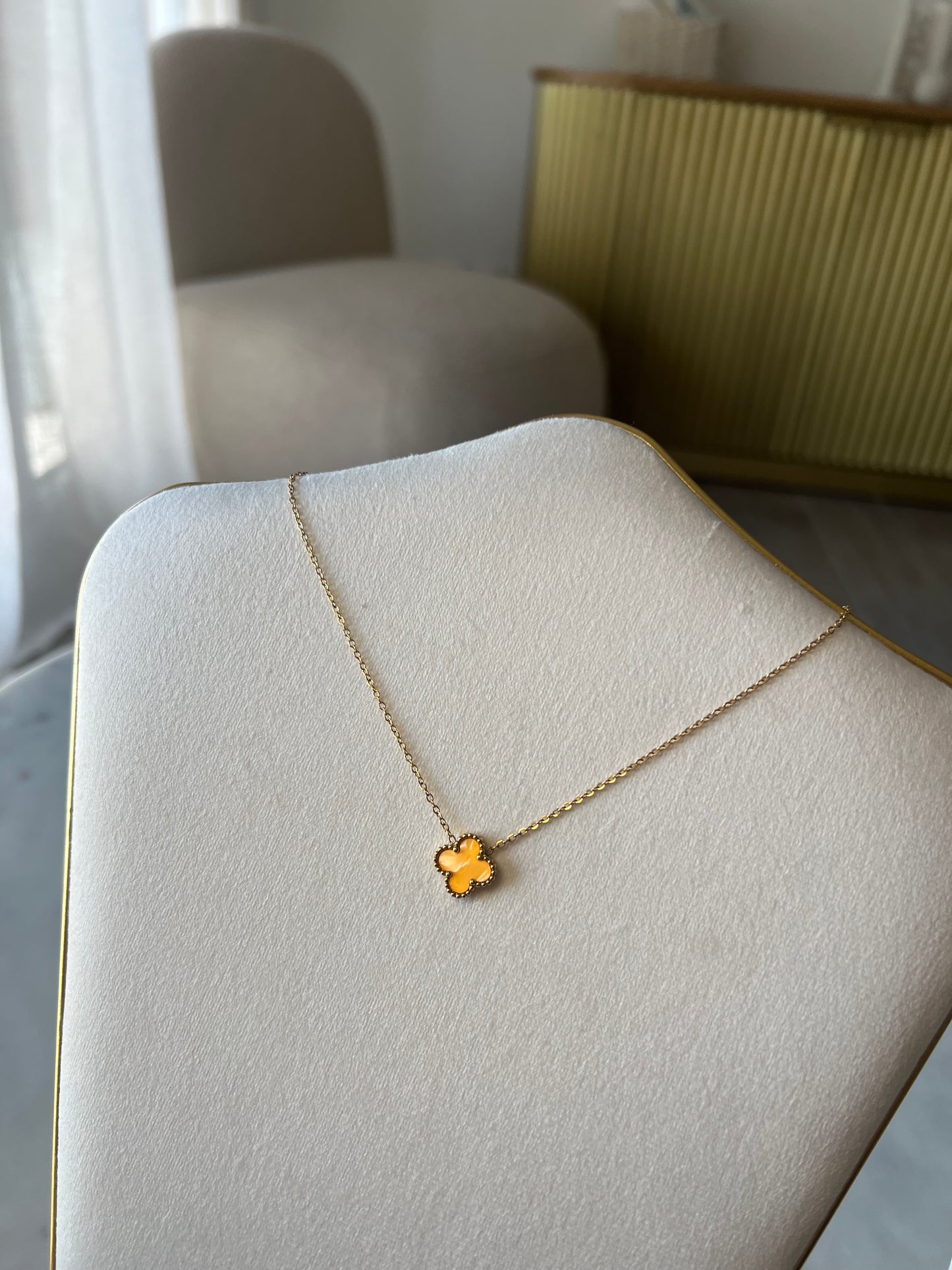 Collier Trèfle orange